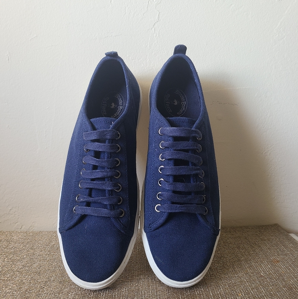 Brooks Brothers Red Fleece Navy Sneaker